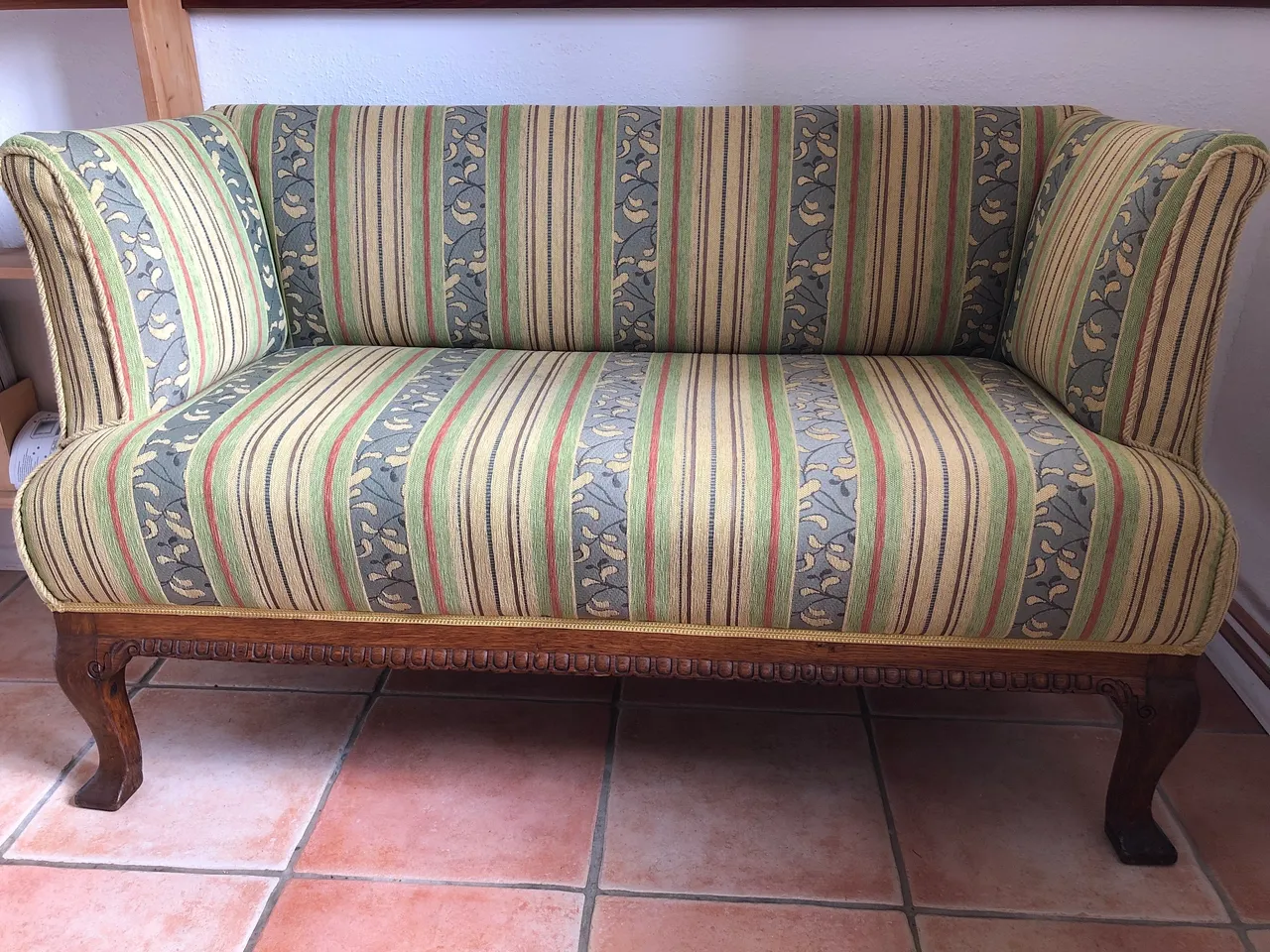 Sofa restaurieren und neu beziehen in Schöndorf